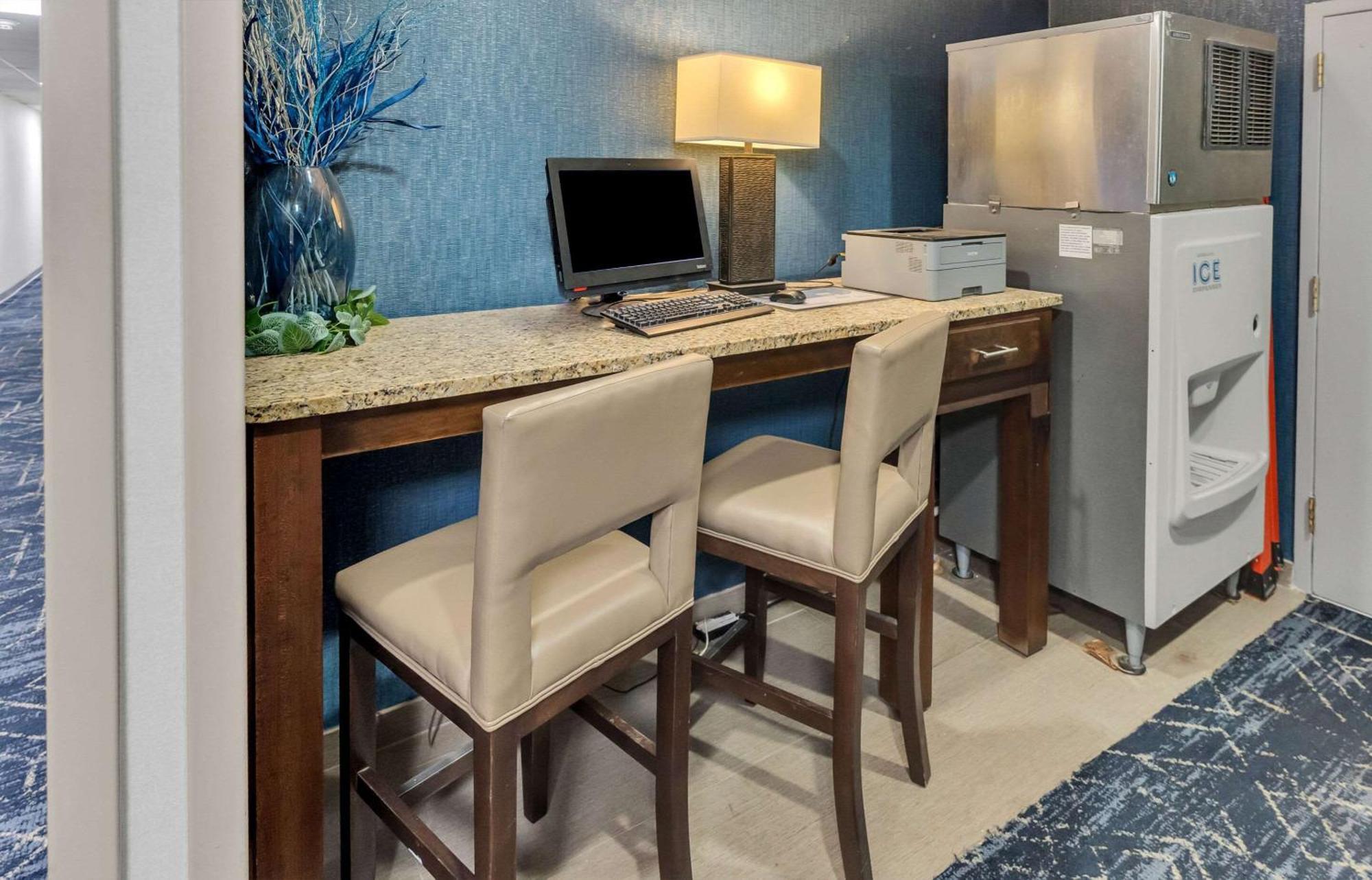 Comfort Suites Salisbury I-85 Exteriör bild
